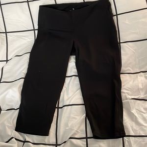 Black Athleta Capri Leggings
